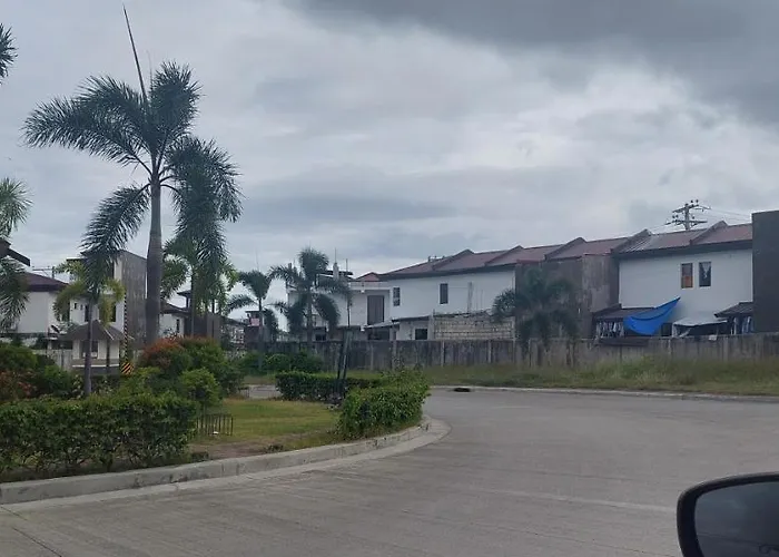 Affordable Fully Furnished House With 3 Bedroom For Family And Big Groups Holiday home *