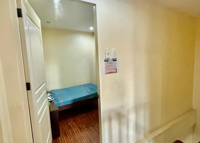 Affordable Fully Furnished House With 3 Bedroom For Family And Big Groups *